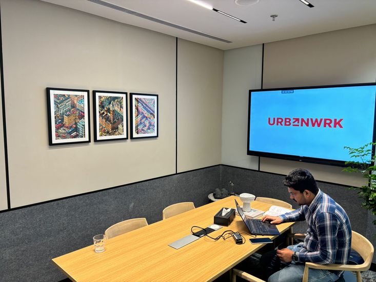 UrbanWrk The Statement Baani 